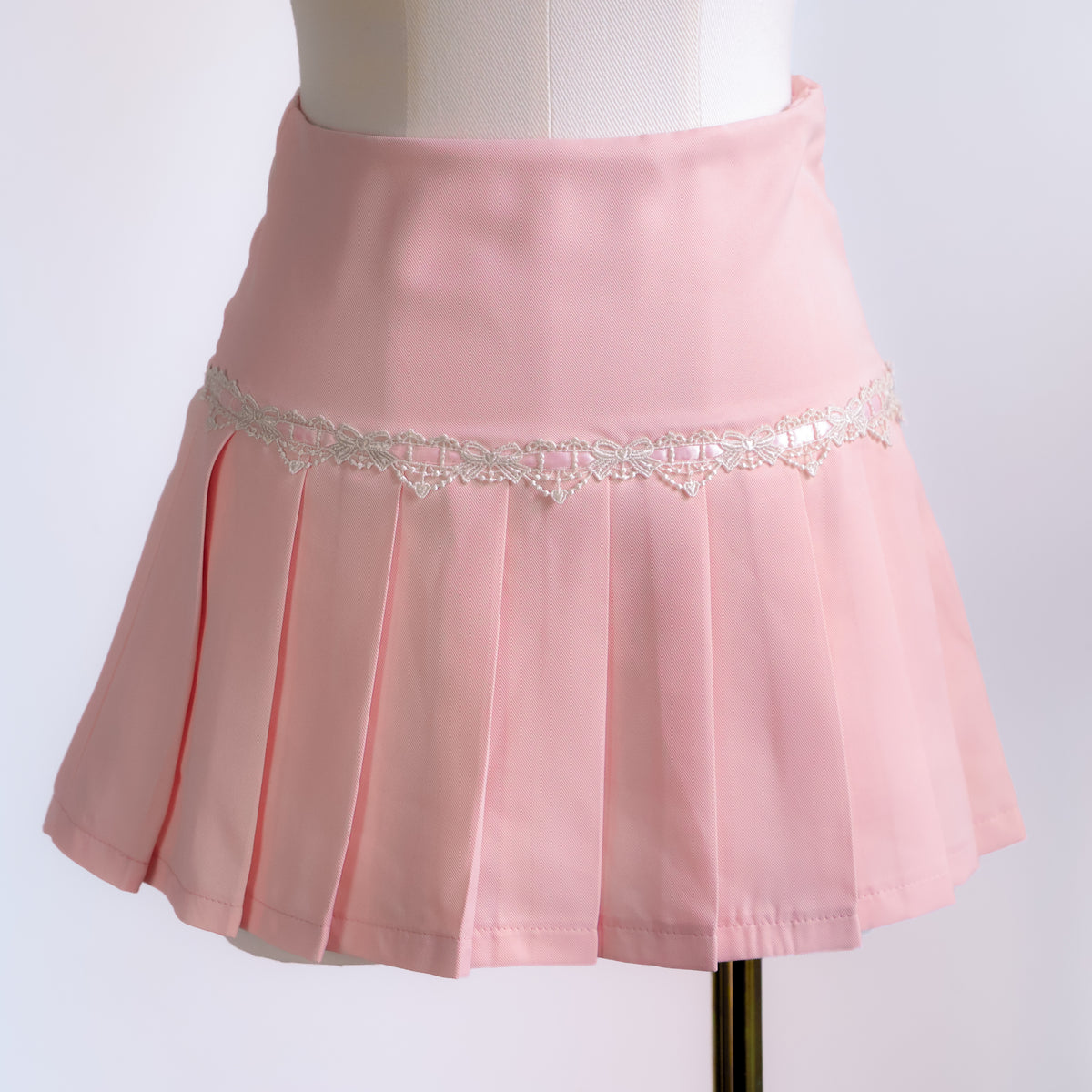 Antique Ribbon Pleated Skirt in Blush